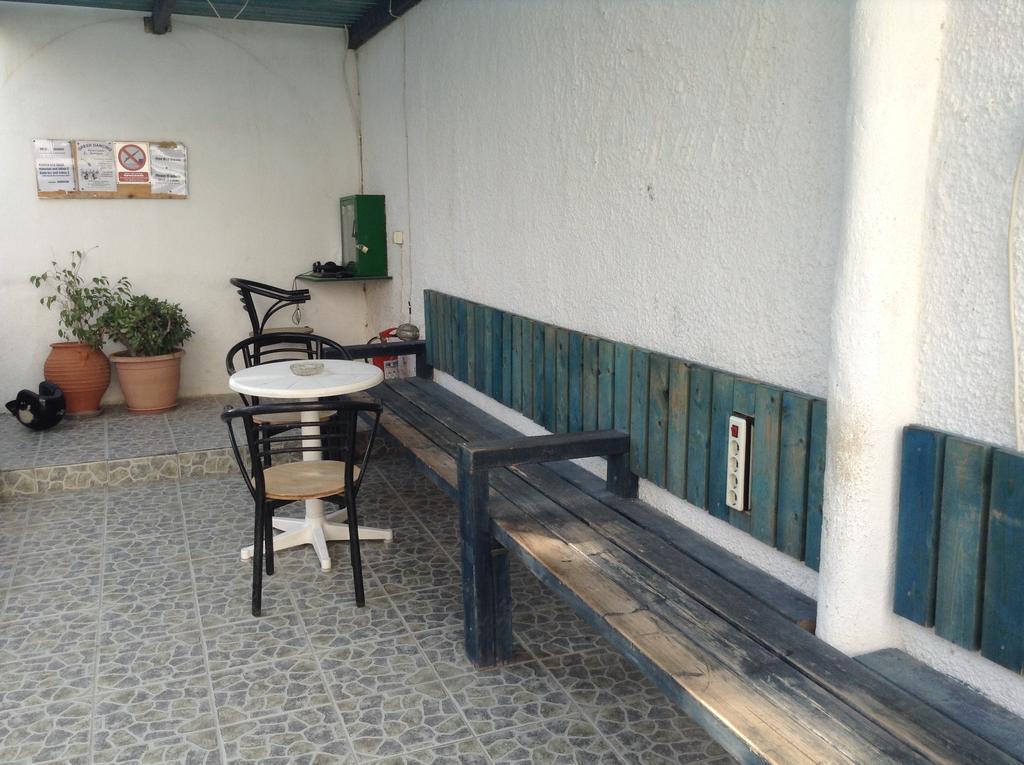 To Let Katerina & John's 酒店 Perissa (Santorini)
