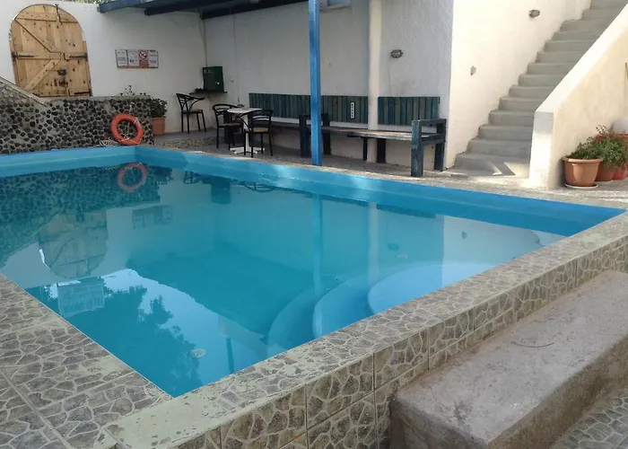 Katerina&John\'s Hotel