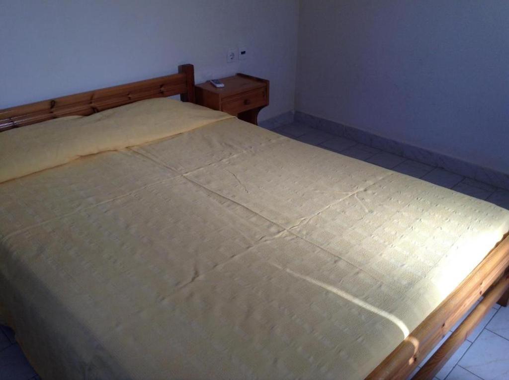 To Let Katerina & John's Hotel 2*