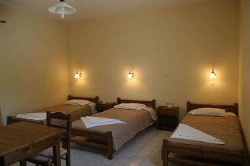To Let Katerina & John's Hotel 2*